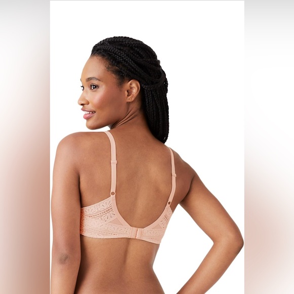 B.tempt’d Women’s Future Foundation Lace Band Wirefree Bra Rose Smoke - Size 38D - Picture 3 of 9